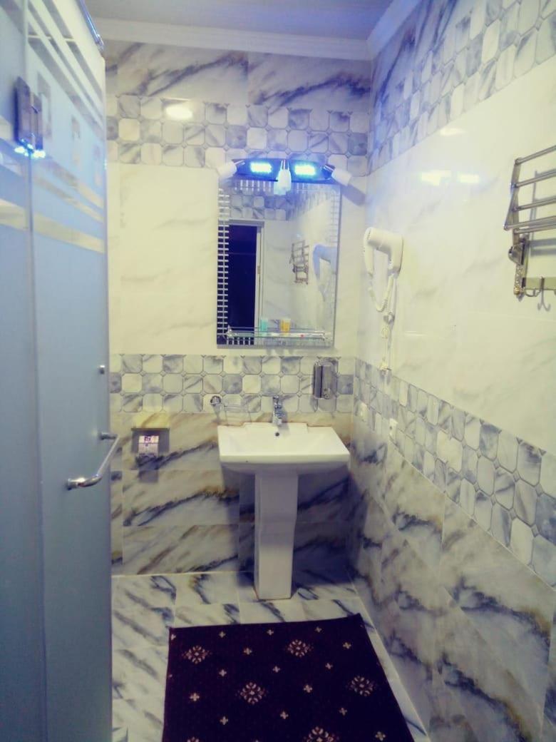 Askar Hotel Sjymkent Exteriör bild